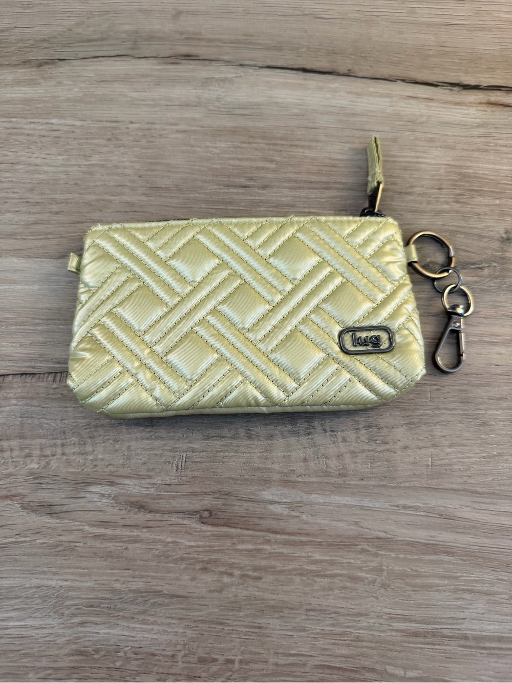 lug Metallic Bubble Sand Metro XL pouch - NWOT